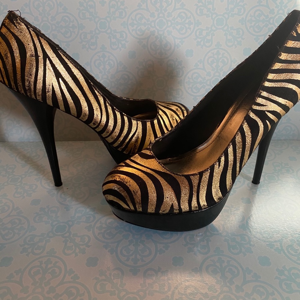 🖤 Super sexy heels 💛